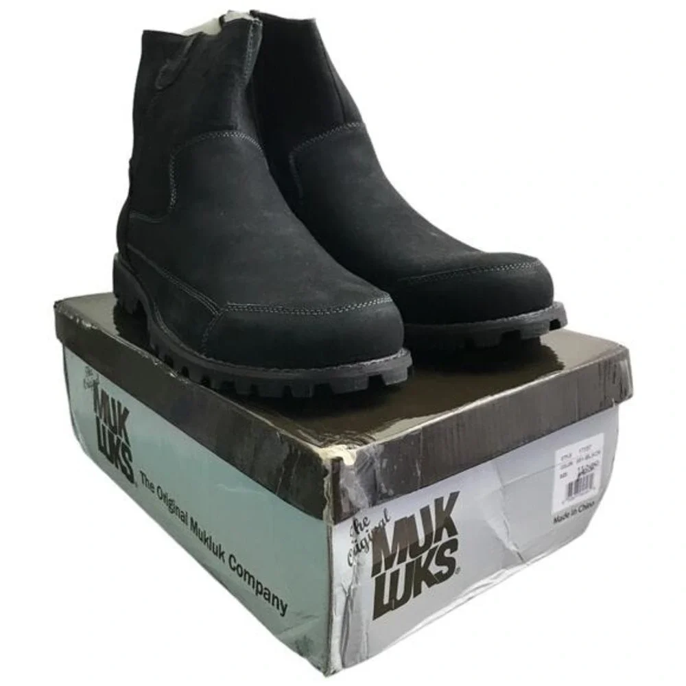 MUK LUKS‎ Boots Mens 11 Black Ankle Faux Suede Shearling Lined Zipper Lug Sole